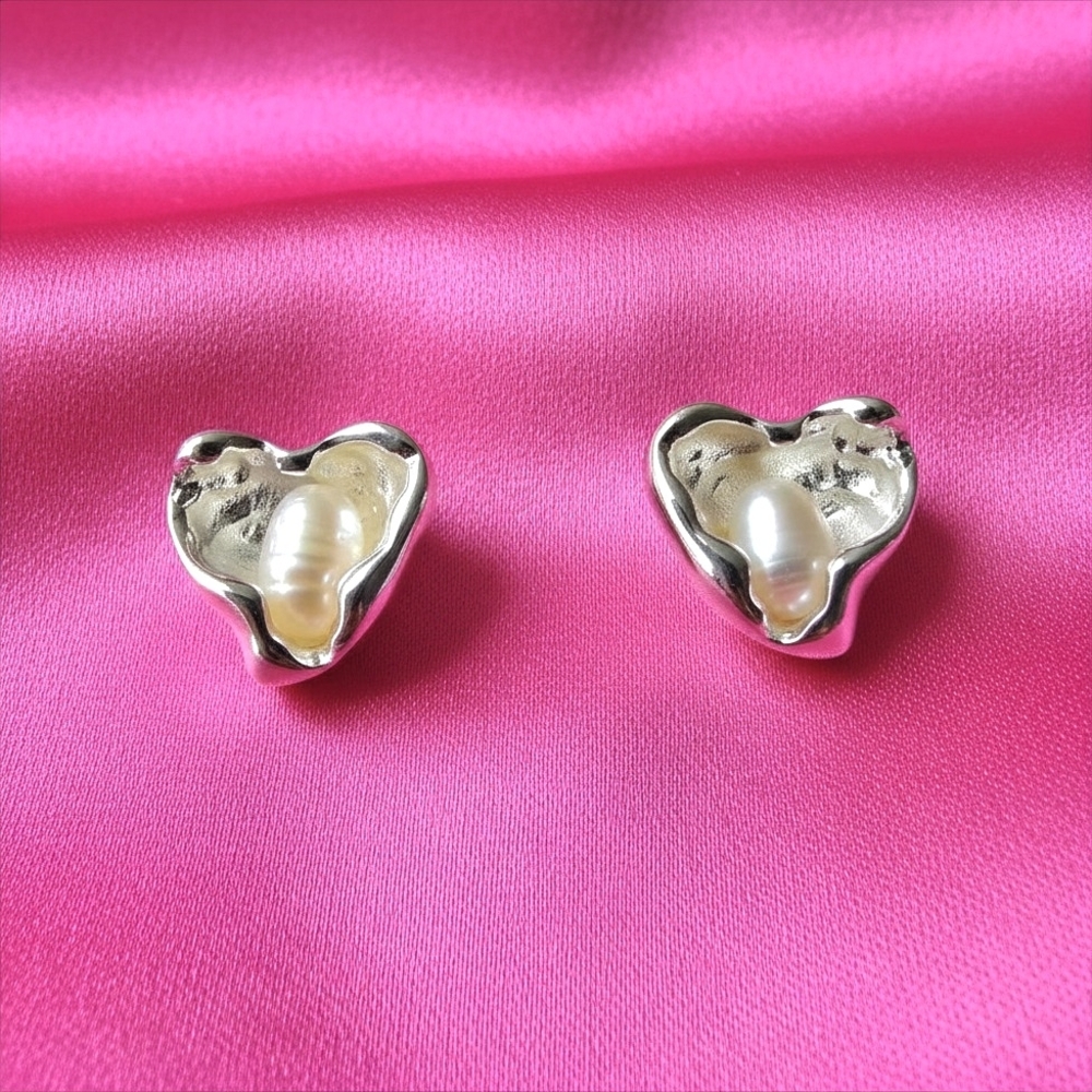 925 Silver Needle - Stud Earrings -‎ Natural Freshwater Pearl Geometric Design